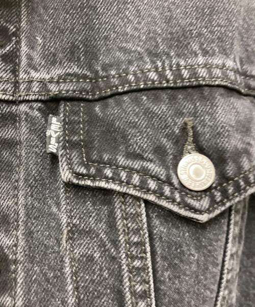 LEVI'S（リーバイス）LEVI'S (リーバイス) UNIVERSAL MONSTERSデニムジャケット ブラック サイズ:Sの古着・服飾アイテム