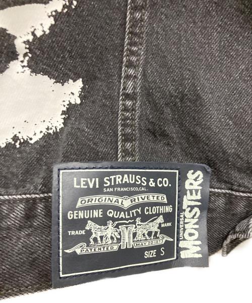 LEVI'S（リーバイス）LEVI'S (リーバイス) UNIVERSAL MONSTERSデニムジャケット ブラック サイズ:Sの古着・服飾アイテム