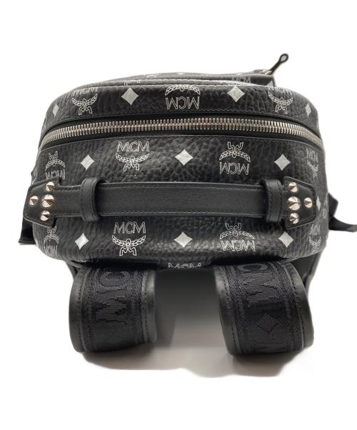 MCM（エムシーエム）MCM (エムシーエム) STARK BACKPACK MEDIUM  WHITE LOGO VISETOS ブラックの古着・服飾アイテム
