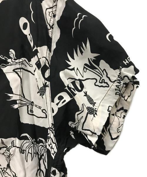Sun Surf（サンサーフ）Sun Surf (サンサーフ) BEAMS BOY (ビームスボーイ) 別注シャツワンピース ブラック サイズ:FREEの古着・服飾アイテム