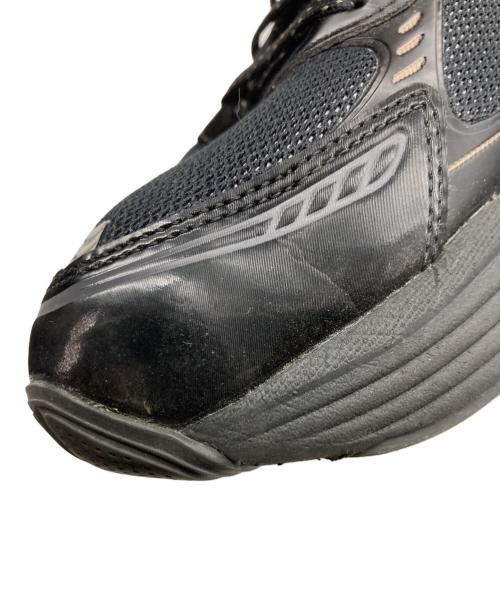 asics（アシックス）asics (アシックス) GEL-KINETIC FLUENT ブラック サイズ:US 11 1/2の古着・服飾アイテム