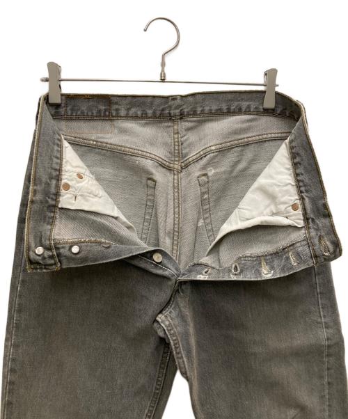 LEVI'S（リーバイス）LEVI'S (リーバイス) 90's 501 先染めブラックデニムパンツ グレー サイズ:81cm (W32)の古着・服飾アイテム