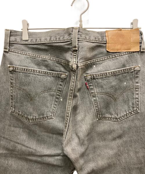 LEVI'S（リーバイス）LEVI'S (リーバイス) 90's 501 先染めブラックデニムパンツ グレー サイズ:81cm (W32)の古着・服飾アイテム