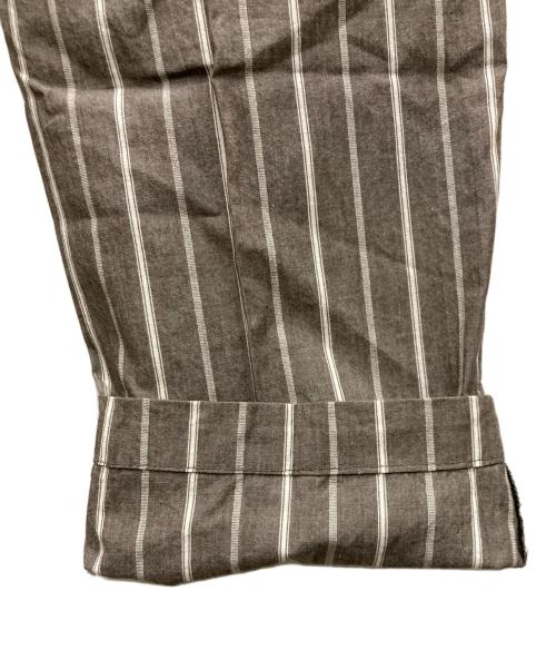 Brilla per il gusto（ブリッラ ペル イルグースト）Brilla per il gusto (ブリッラ ペル イルグースト) オルタネイトストライプ イージーパンツ ブラウン サイズ:48の古着・服飾アイテム