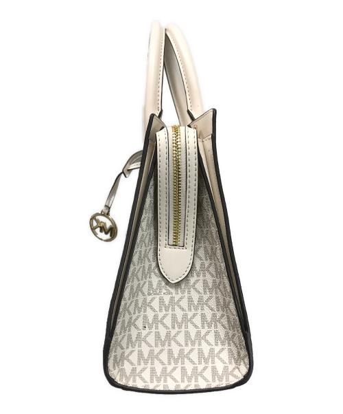 MICHAEL KORS（マイケル・コース）MICHAEL KORS (マイケル・コース) SHEILA センタージップ サッチェル ミディアム ホワイトの古着・服飾アイテム