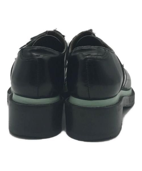 Acne studios（アクネ ストゥディオス）Acne studios (アクネ ストゥディオス) ポインテッドトゥ レースアップシューズ ブラック×ブルー サイズ:38の古着・服飾アイテム