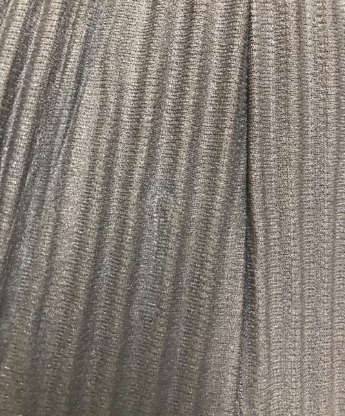 HOMME PLISSE ISSEY MIYAKE（オム プリッセ イッセイ ミヤケ）HOMME PLISSE ISSEY MIYAKE (オム プリッセ イッセイ ミヤケ) 21AW SOLID PLEATS ジャケット グレー サイズ:1の古着・服飾アイテム