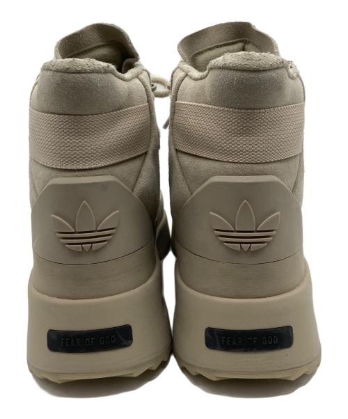 adidas（アディダス）adidas (アディダス) FEAR OF GOD (フィア・オブ・ゴッド) Athletics Los Angeles Hikers ベージュ サイズ:US 10 1/2の古着・服飾アイテム