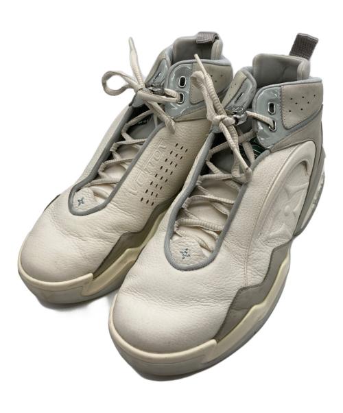 LOUIS VUITTON（ルイ ヴィトン）LOUIS VUITTON (ルイ ヴィトン) LVトレイナー・ラインスニーカー グレー×ホワイト サイズ:9 1/2の古着・服飾アイテム