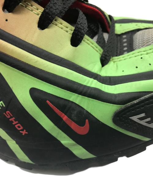 NIKE（ナイキ）NIKE (ナイキ) SHOX R4 NEYMAR レッド×グリーン サイズ:US 10の古着・服飾アイテム
