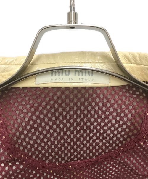 MIU MIU（ミュウミュウ）MIU MIU (ミュウミュウ) 00'S レザー切替バーシティジャケット ベージュ×レッド サイズ:42の古着・服飾アイテム