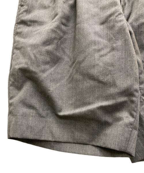 COMME des GARCONS NOIR（コムデギャルソン ノワール）COMME des GARCONS NOIR (コムデギャルソン ノワール) ウールギャバタックショーツ グレー サイズ:Sの古着・服飾アイテム