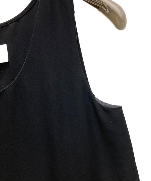 MM6 Maison Margiela（エムエムシックスメゾンマルジェラ）MM6 Maison Margiela (エムエムシックスメゾンマルジェラ) ノースリーブワンピース ブラック サイズ:42の古着・服飾アイテム