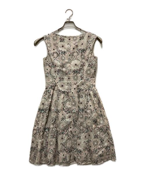 TOCCA（トッカ）TOCCA (トッカ) ノースリーブ花柄ワンピース グレーの古着・服飾アイテム