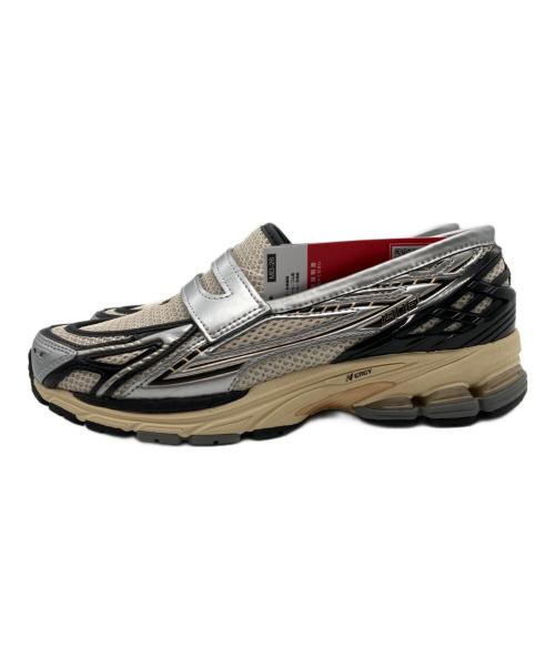 NEW BALANCE（ニューバランス）NEW BALANCE (ニューバランス) 1906 ローファースニーカー シルバー×ホワイト サイズ:US 8 1/2の古着・服飾アイテム