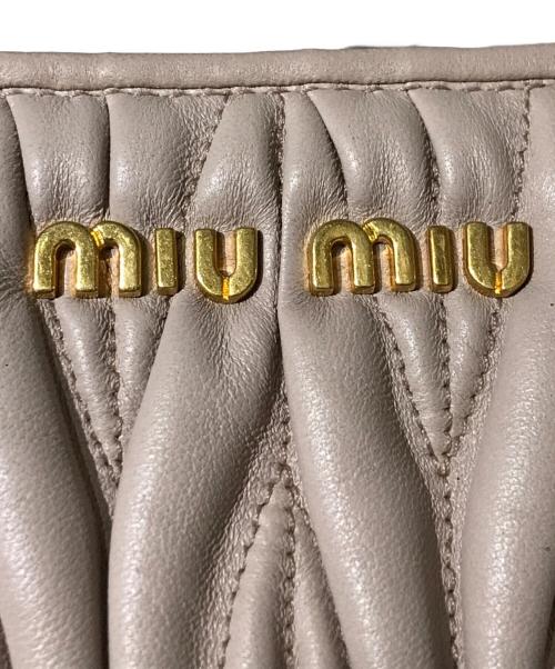 MIU MIU（ミュウミュウ）MIU MIU (ミュウミュウ) マテラッセ2WAYバッグ ピンクの古着・服飾アイテム