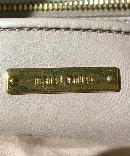 MIU MIU（ミュウミュウ）MIU MIU (ミュウミュウ) マテラッセ2WAYバッグ ピンクの古着・服飾アイテム