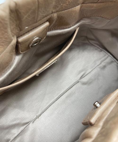 MIU MIU（ミュウミュウ）MIU MIU (ミュウミュウ) VITELLO LUX 2WAY バッグ ベージュの古着・服飾アイテム