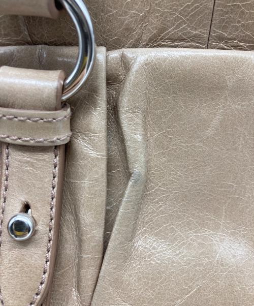 MIU MIU（ミュウミュウ）MIU MIU (ミュウミュウ) VITELLO LUX 2WAY バッグ ベージュの古着・服飾アイテム