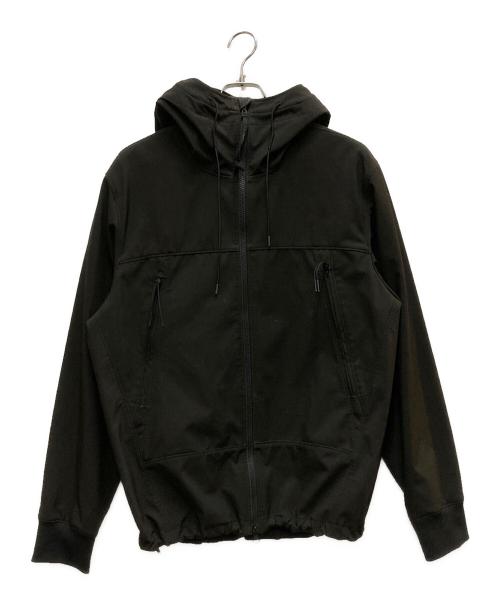 C.P COMPANY（シーピーカンパニー）C.P COMPANY (シーピーカンパニー) SOFTSHELL GOGGLE JACKET ブラック サイズ:54の古着・服飾アイテム