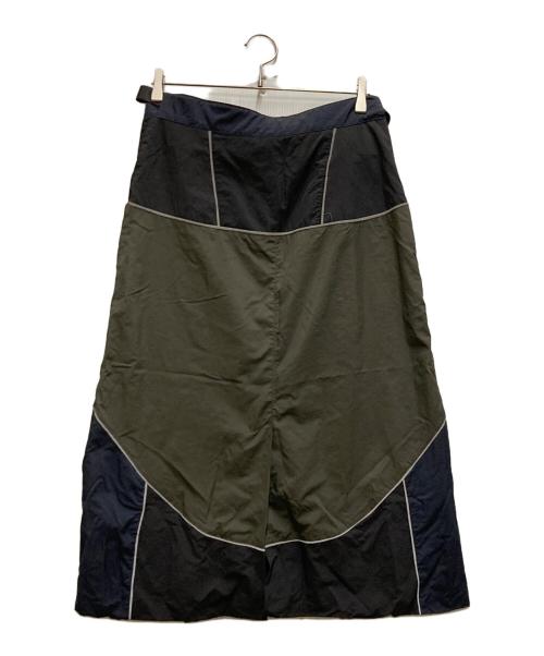 NON TOKYO（ノントーキョー）NON TOKYO (ノントーキョー) SWITCHING NYLON SKIRT グレー サイズ:Sの古着・服飾アイテム