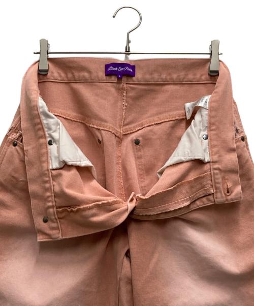 BlackEyePatch（ブラックアイパッチ）BlackEyePatch (ブラックアイパッチ) OG LEATHER PATCHED WASHED PAINTER PANTS ピンク サイズ:Lの古着・服飾アイテム