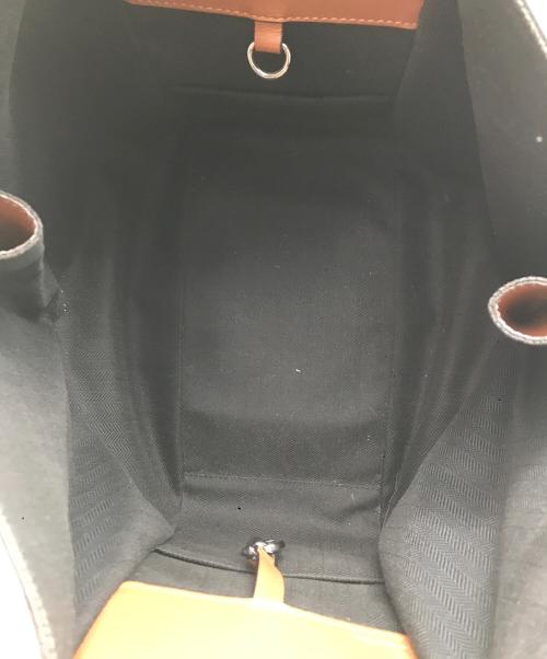 LOEWE（ロエベ）LOEWE (ロエベ) ハンモックバック スモール ブラウンの古着・服飾アイテム