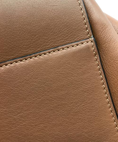 LOEWE（ロエベ）LOEWE (ロエベ) ハンモックバック スモール ブラウンの古着・服飾アイテム