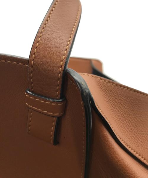LOEWE（ロエベ）LOEWE (ロエベ) ハンモックバック スモール ブラウンの古着・服飾アイテム