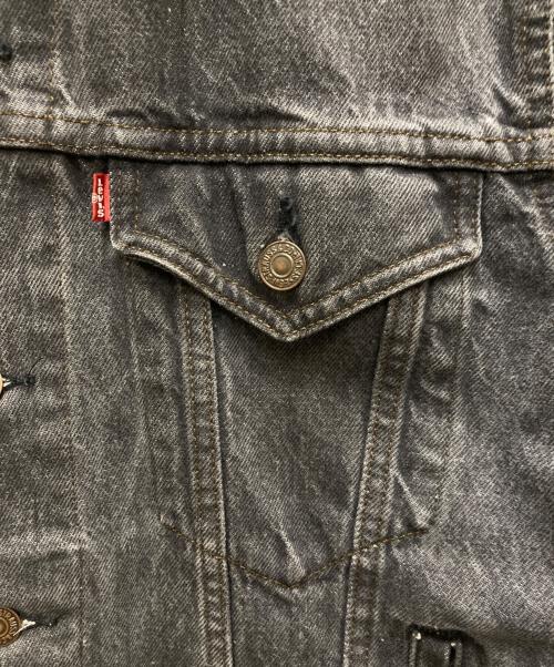 LEVI'S（リーバイス）LEVI'S (リーバイス) 先染めブラックデニムデニムジャケット グレー サイズ:46の古着・服飾アイテム