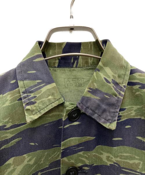 US ARMY（ユーエスアーミー）US ARMY (ユーエスアーミー) 70's タイガーカモシャツジャケット カーキ サイズ:不明の古着・服飾アイテム