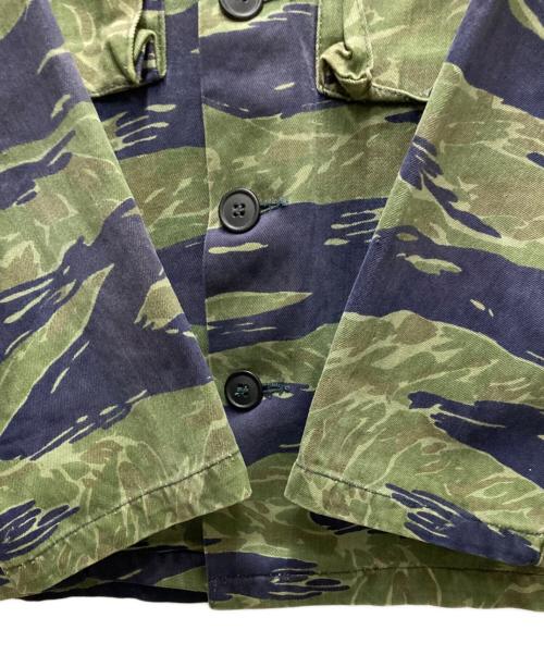 US ARMY（ユーエスアーミー）US ARMY (ユーエスアーミー) 70's タイガーカモシャツジャケット カーキ サイズ:不明の古着・服飾アイテム