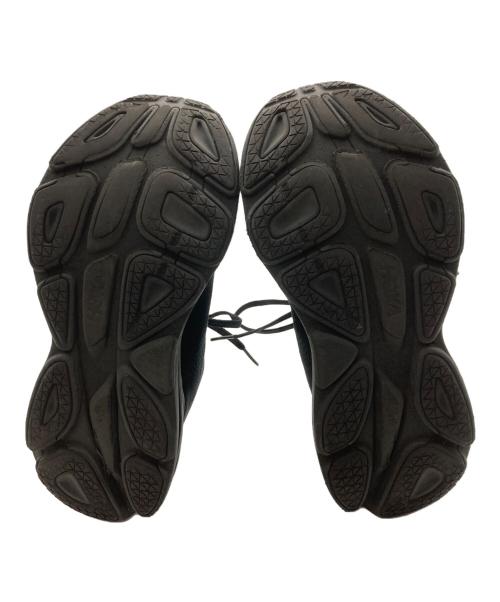 HOKA（ホカ）HOKA (ホカ) BONDI 8 ランニングスニーカー ブラック サイズ:US 9 1/2の古着・服飾アイテム