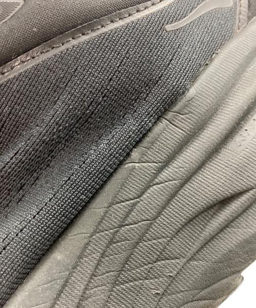 HOKA（ホカ）HOKA (ホカ) BONDI 8 ランニングスニーカー ブラック サイズ:US 9 1/2の古着・服飾アイテム