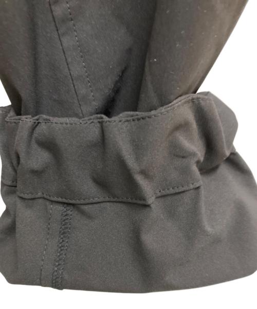 s'yte（サイト）s'yte (サイト) SOLOTEX POCKETABLE MILITARY PULLOVER ZIP HOOD JACKET ブラック サイズ:3の古着・服飾アイテム