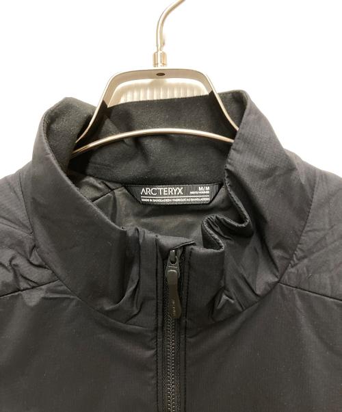 ARC'TERYX（アークテリクス）ARC'TERYX (アークテリクス) ATOM JACKET M ブラック サイズ:Mの古着・服飾アイテム
