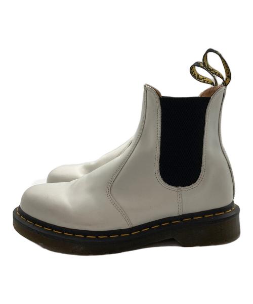 Dr.Martens（ドクターマーチン）Dr.Martens (ドクターマーチン) 2976 YS チェルシーブーツ ホワイト サイズ:US 7の古着・服飾アイテム