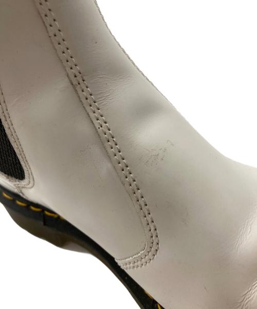 Dr.Martens（ドクターマーチン）Dr.Martens (ドクターマーチン) 2976 YS チェルシーブーツ ホワイト サイズ:US 7の古着・服飾アイテム