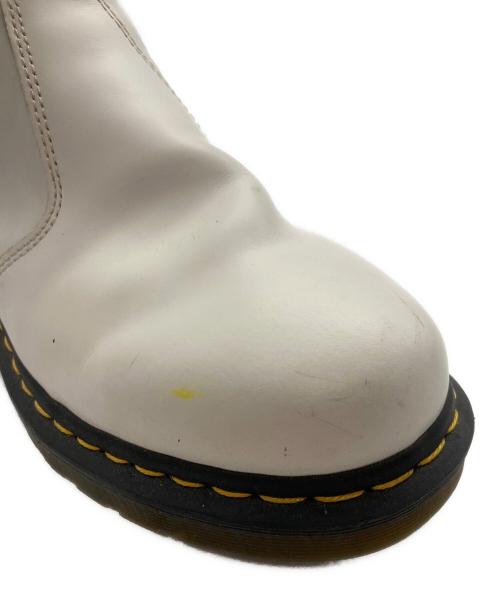 Dr.Martens（ドクターマーチン）Dr.Martens (ドクターマーチン) 2976 YS チェルシーブーツ ホワイト サイズ:US 7の古着・服飾アイテム