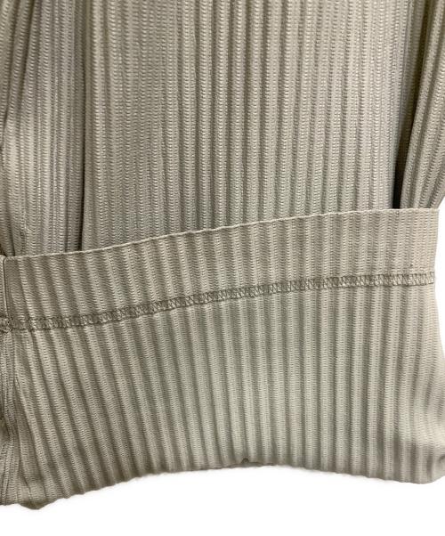 HOMME PLISSE ISSEY MIYAKE（オム プリッセ イッセイ ミヤケ）HOMME PLISSE ISSEY MIYAKE (オム プリッセ イッセイ ミヤケ) プリーツ ワイド ストレート パンツ グレー サイズ:1の古着・服飾アイテム