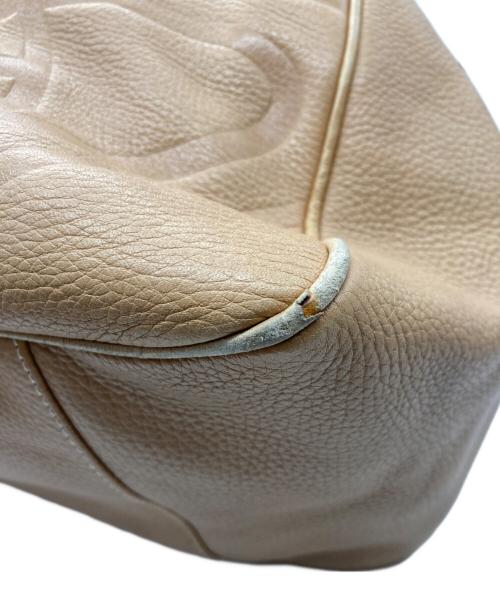Vivienne Westwood（ヴィヴィアンウエストウッド）Vivienne Westwood (ヴィヴィアンウエストウッド) レザーオーブロゴハンドバッグ ベージュの古着・服飾アイテム