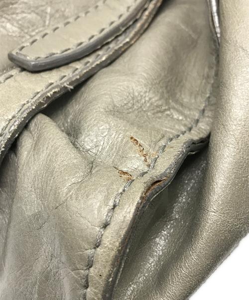 MIU MIU（ミュウミュウ）MIU MIU (ミュウミュウ) ヴィッテロ サイドリボントートバッグ グレーの古着・服飾アイテム