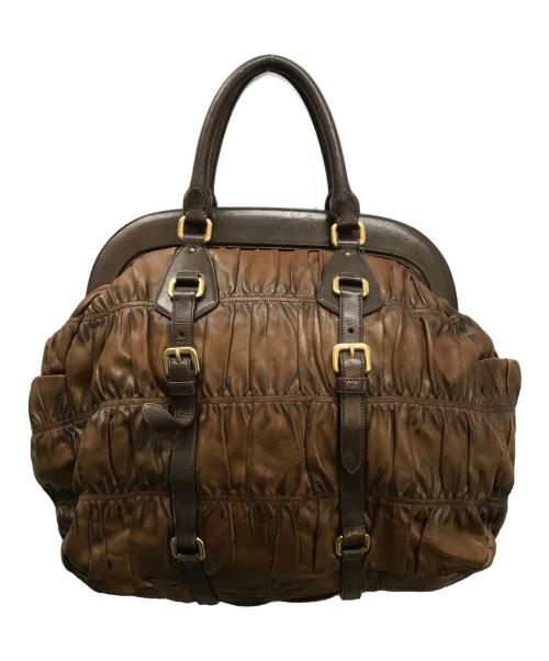 PRADA（プラダ）PRADA (プラダ) ナッパレザーギャザーハンドバッグ ブラウンの古着・服飾アイテム