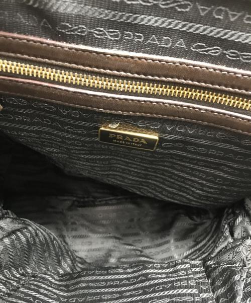 PRADA（プラダ）PRADA (プラダ) ナッパレザーギャザーハンドバッグ ブラウンの古着・服飾アイテム