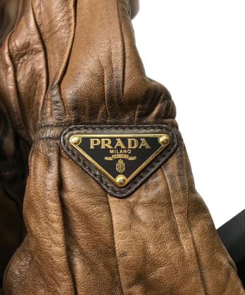 PRADA（プラダ）PRADA (プラダ) ナッパレザーギャザーハンドバッグ ブラウンの古着・服飾アイテム