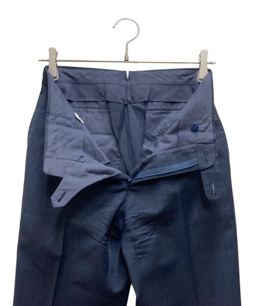 BEAMS F（ビームスエフ）BEAMS F (ビームスエフ) ストライプ 2B テーラードジャケット スラックス ネイビー サイズ:42の古着・服飾アイテム