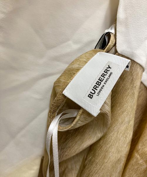 BURBERRY（バーバリー）BURBERRY (バーバリー) グラフィック ドレス イエロー×ホワイト サイズ:Sの古着・服飾アイテム