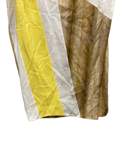 BURBERRY（バーバリー）BURBERRY (バーバリー) グラフィック ドレス イエロー×ホワイト サイズ:Sの古着・服飾アイテム