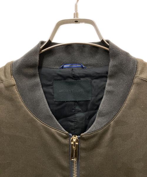 Junhashimoto（ジュンハシモト）Junhashimoto (ジュンハシモト) B'2nd (ビーセカンド) 別注 CAMO EMBOSS JERSEY MA-1 オリーブ サイズ:4の古着・服飾アイテム