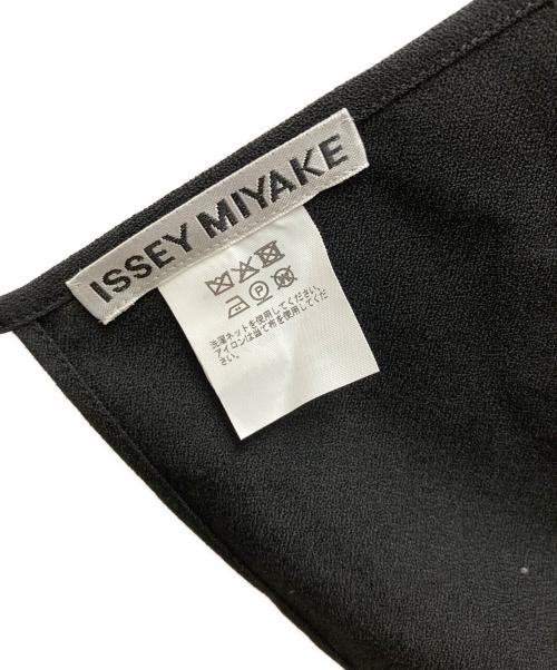 ISSEY MIYAKE（イッセイミヤケ）ISSEY MIYAKE (イッセイミヤケ) UNI-FORM (WOOL) ホルターネックトップ ブラック サイズ:2の古着・服飾アイテム